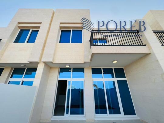 SINGLE ROW | READY TO MOVE IN | GREAT VILLA