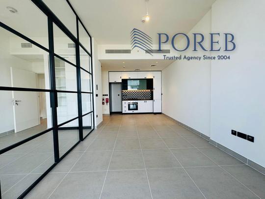 2BR in High floor - w/ Oven - up to 6 cheques