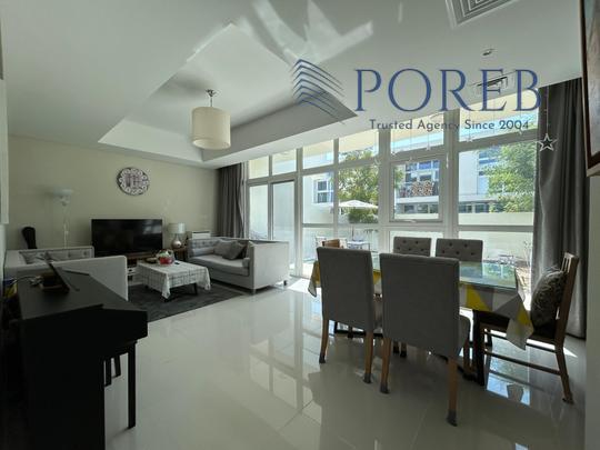 FACING COMMUNITY LAKE | VACANT ON TRANSFER