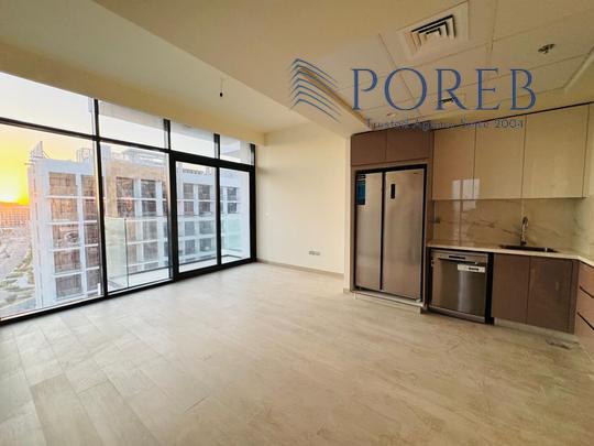 3 BR Corner unit w/ a stunning View of Meydan