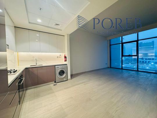 Huge 1 bedroom | Lagoon side | Chiller free