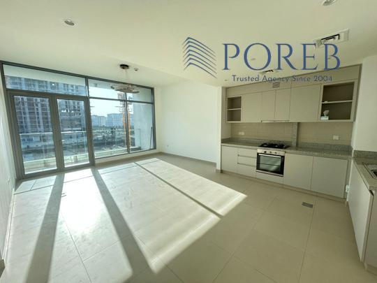 Near Mall/Park  |  Unfurnished  |  Vacant